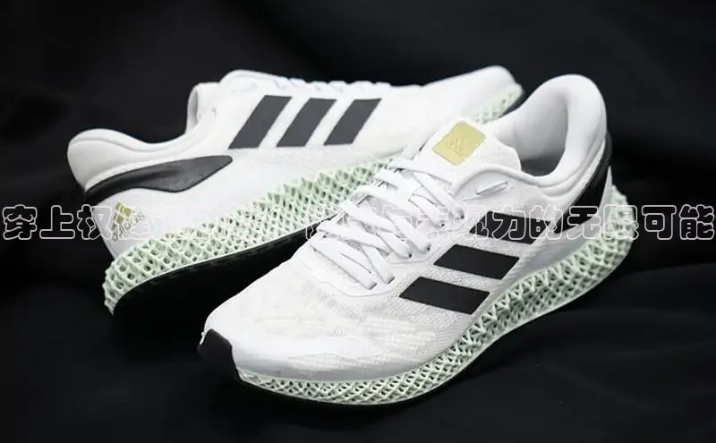 米兰体育官方APP下载百度健康穿上权健运动鞋：健康与表现力的无限可能