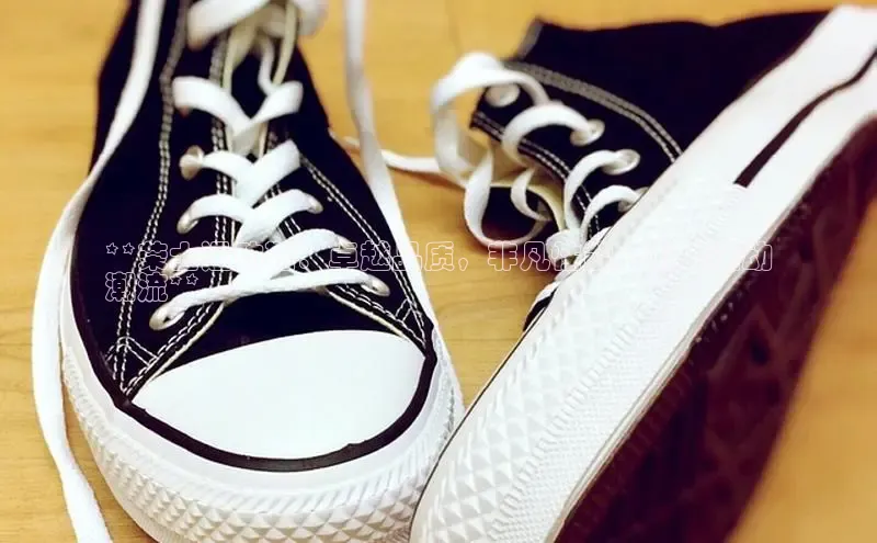 米兰官方手机app网站阿里尔公司**荣士运动鞋：卓越品质，非凡性能，引领运动
潮流**