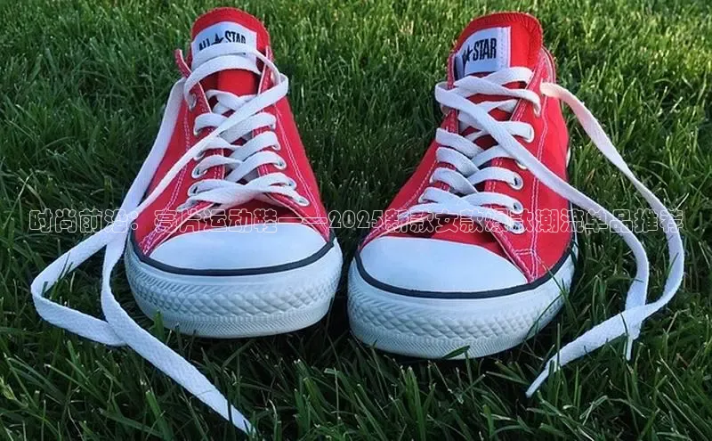 时尚前沿：亮片运动鞋——2025新款女款爆款潮流单品推荐